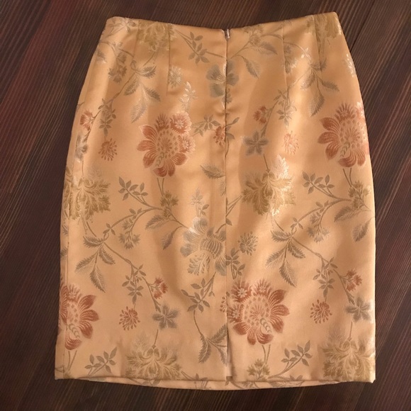 Steven Stolman Gold Silky Floral Skirt - Picture 3 of 6